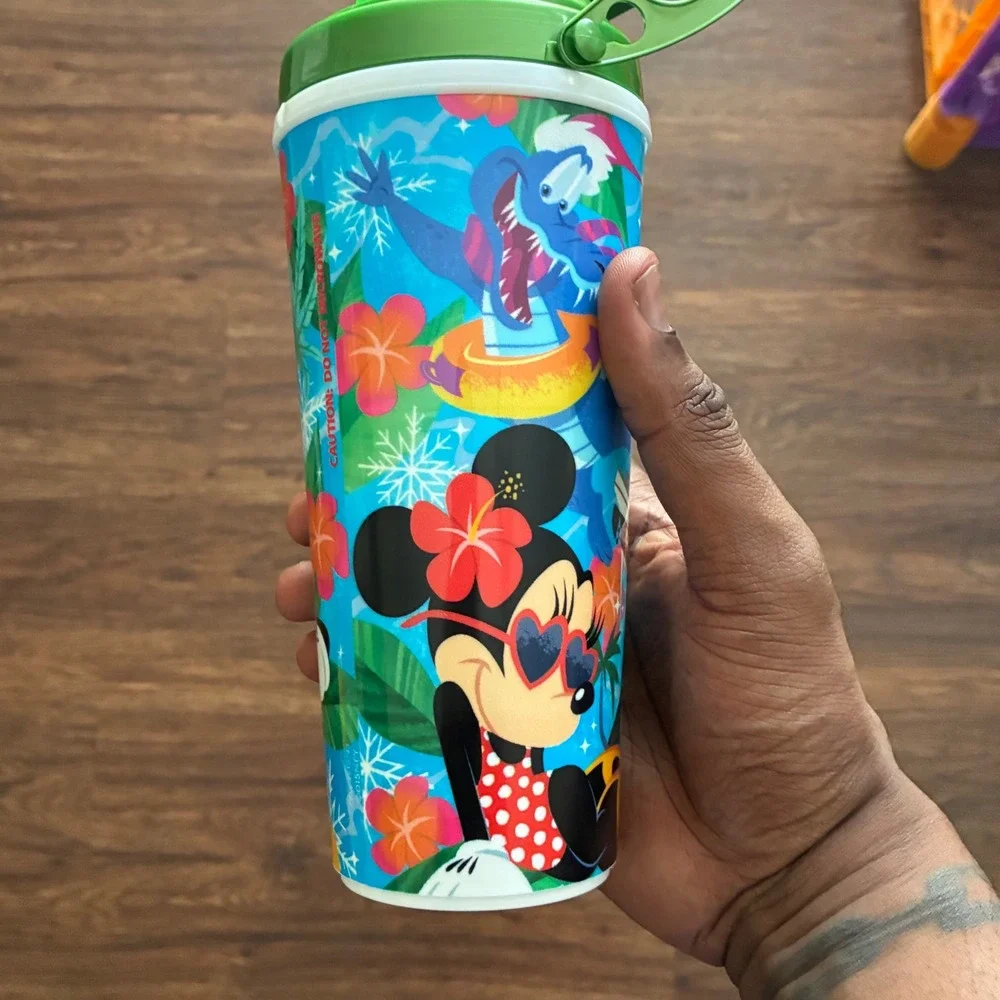 Disney Typhoon Lagoon Mickey Mouse refillable Tumbler lot w/ Green Lid And Straw
